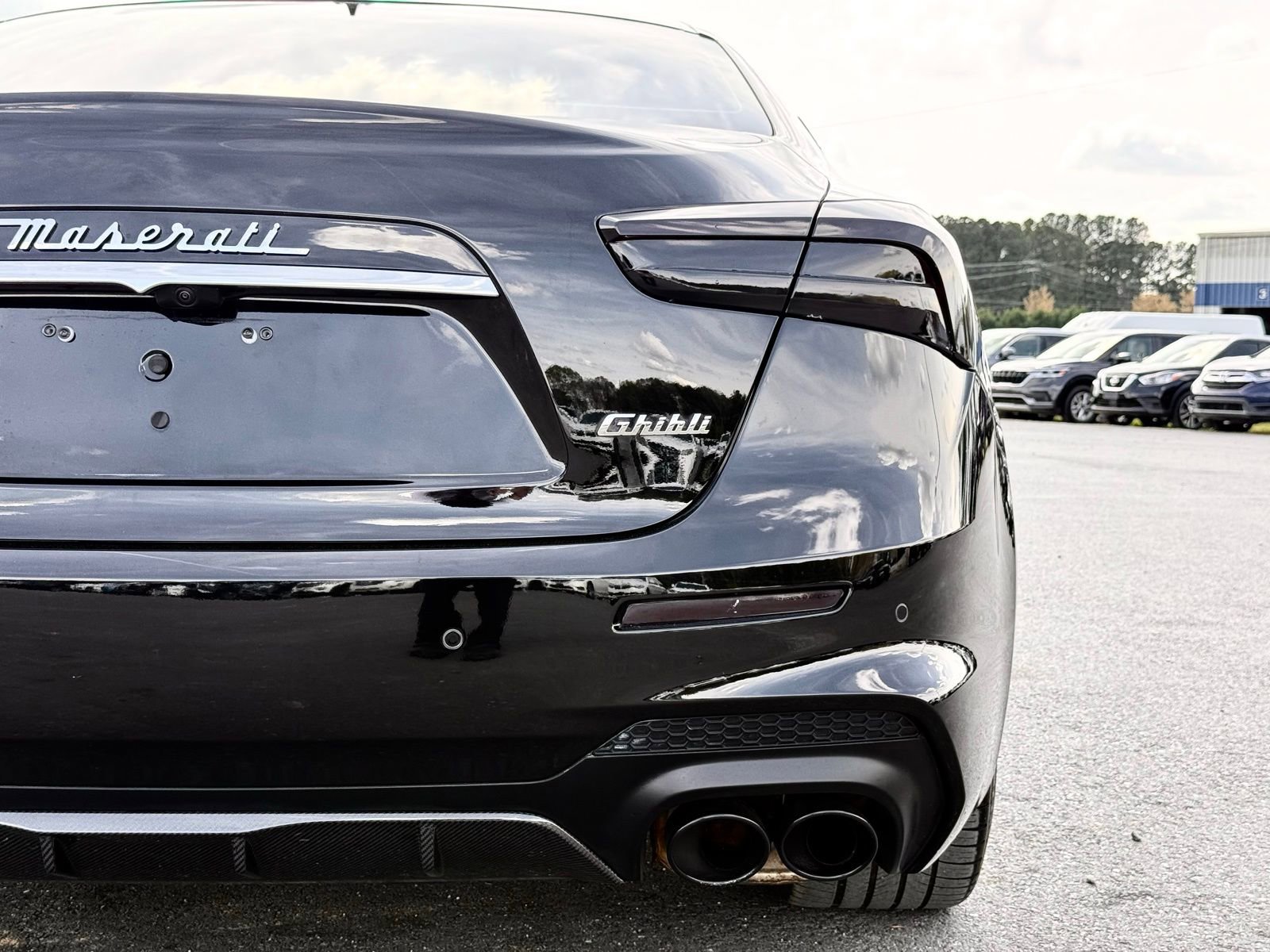 Used 2021 Maserati Ghibli Trofeo image 12