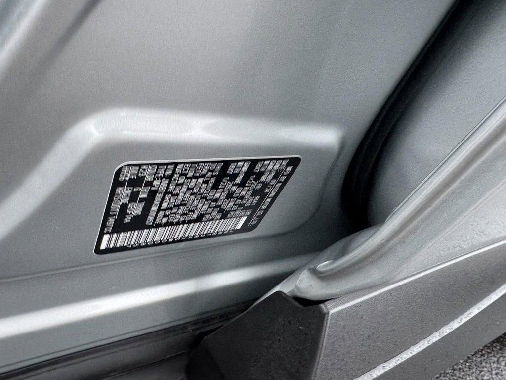 Used 2025 Nissan Rogue SV image 21