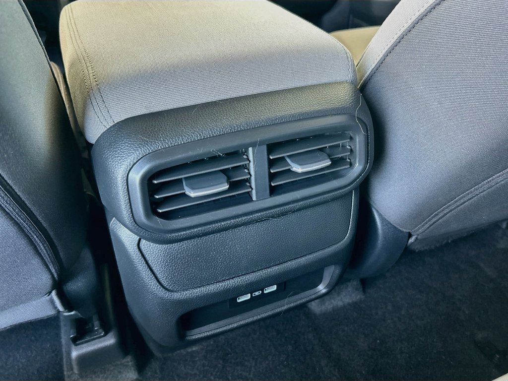 Certified 2023 Honda Pilot LX image 24