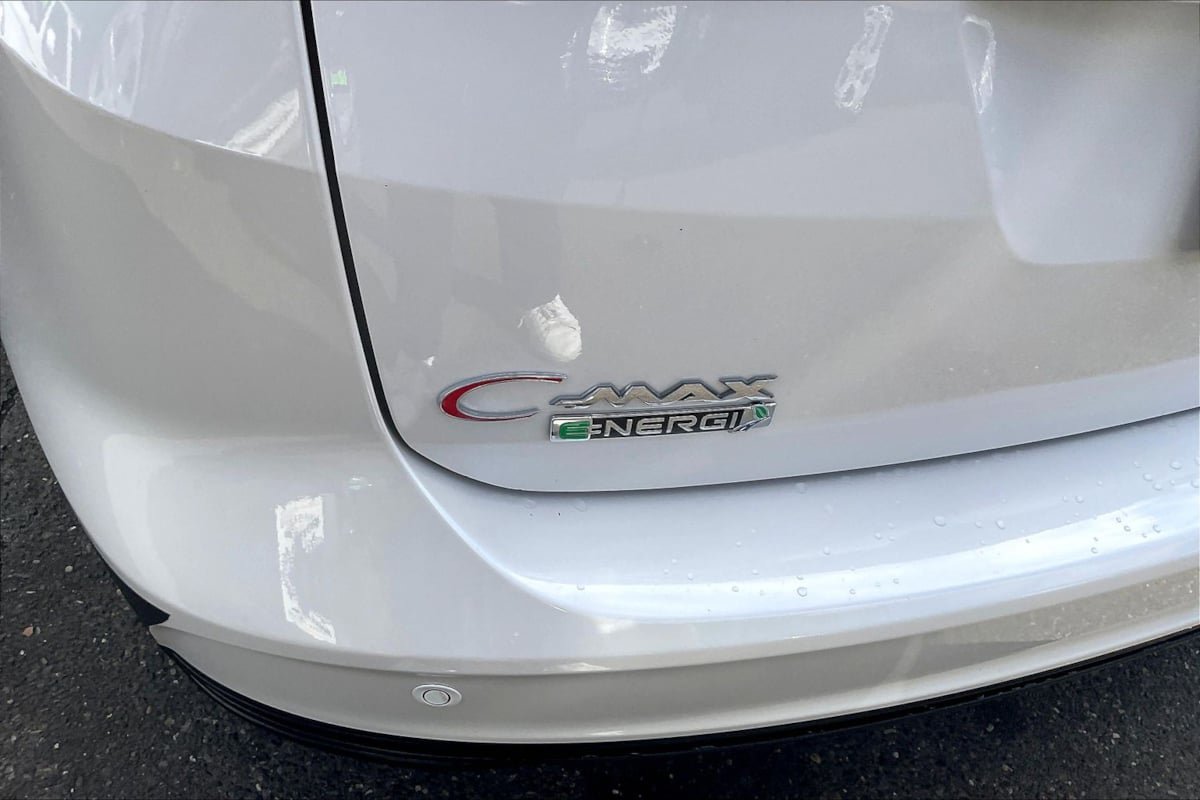 Used 2013 Ford C-MAX Energi FWD image 23