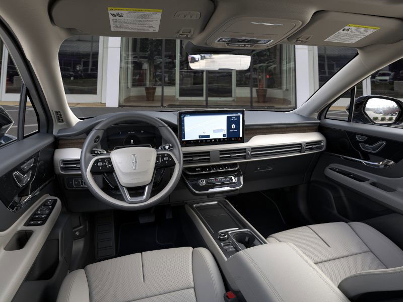 New 2026 Lincoln Corsair Reserve image 9