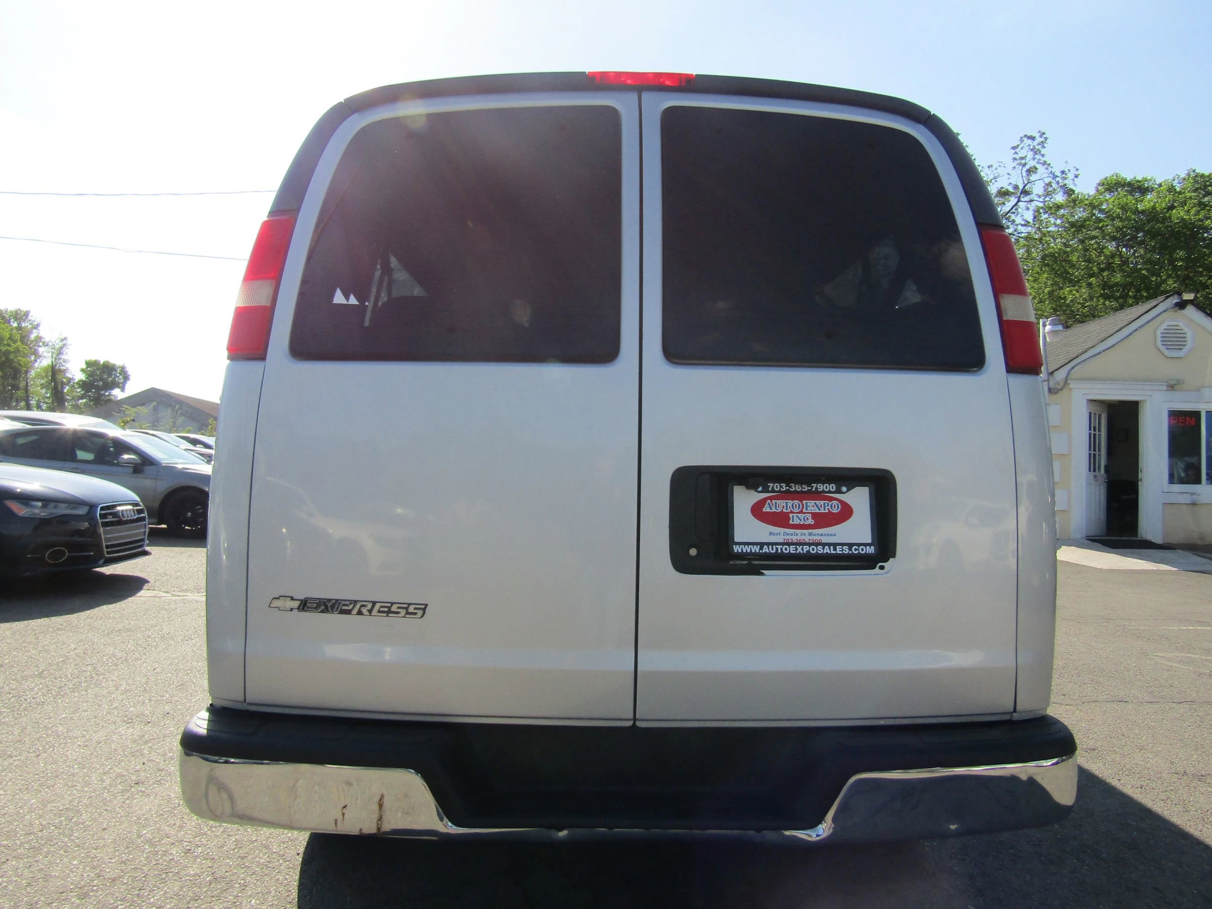 Used 2012 Chevrolet Express 3500 LT w/ LT Preferred Equipment Group RWD image 6