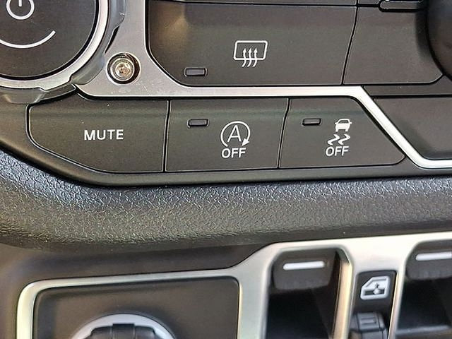 Used 2024 Jeep Gladiator Sport AWD/4WD image 30