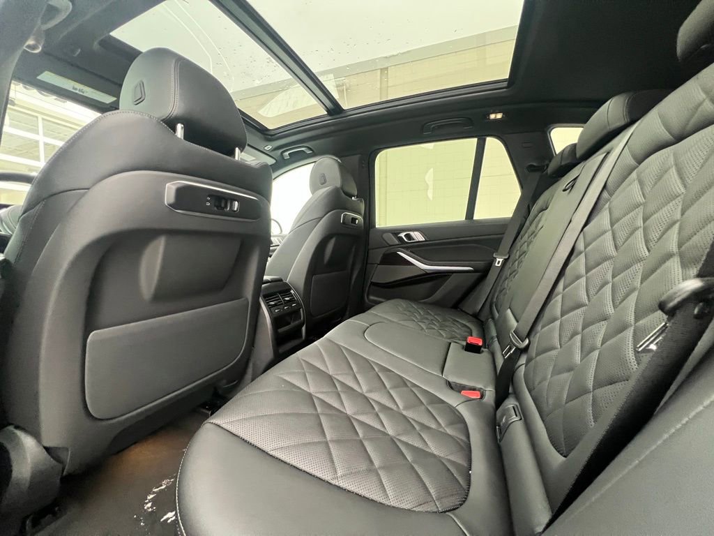 New 2026 BMW X5 xDrive50e w/ M Sport Package image 38