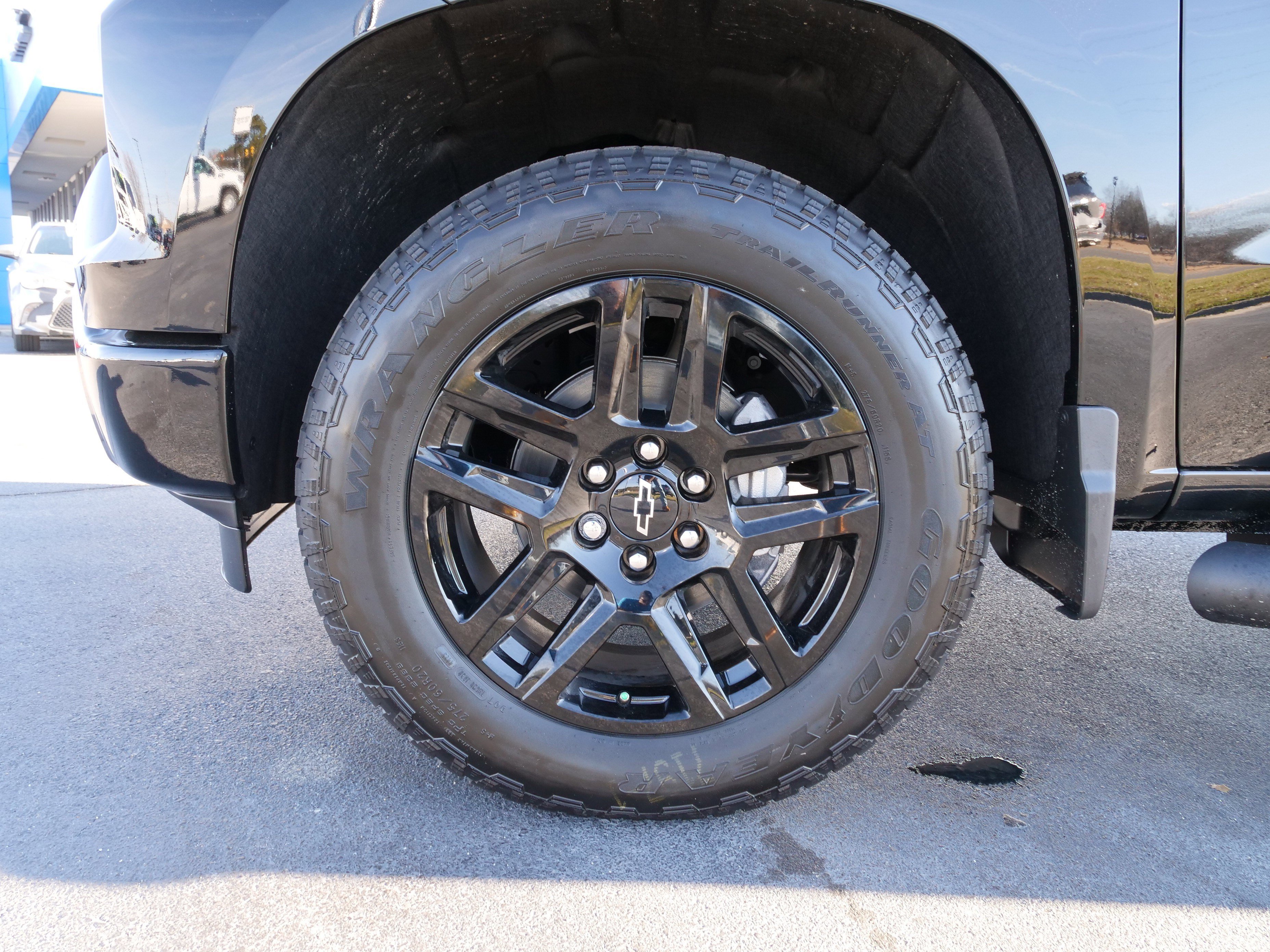 New 2026 Chevrolet Silverado 1500 Custom w/ Turbomax Blackout Package image 14