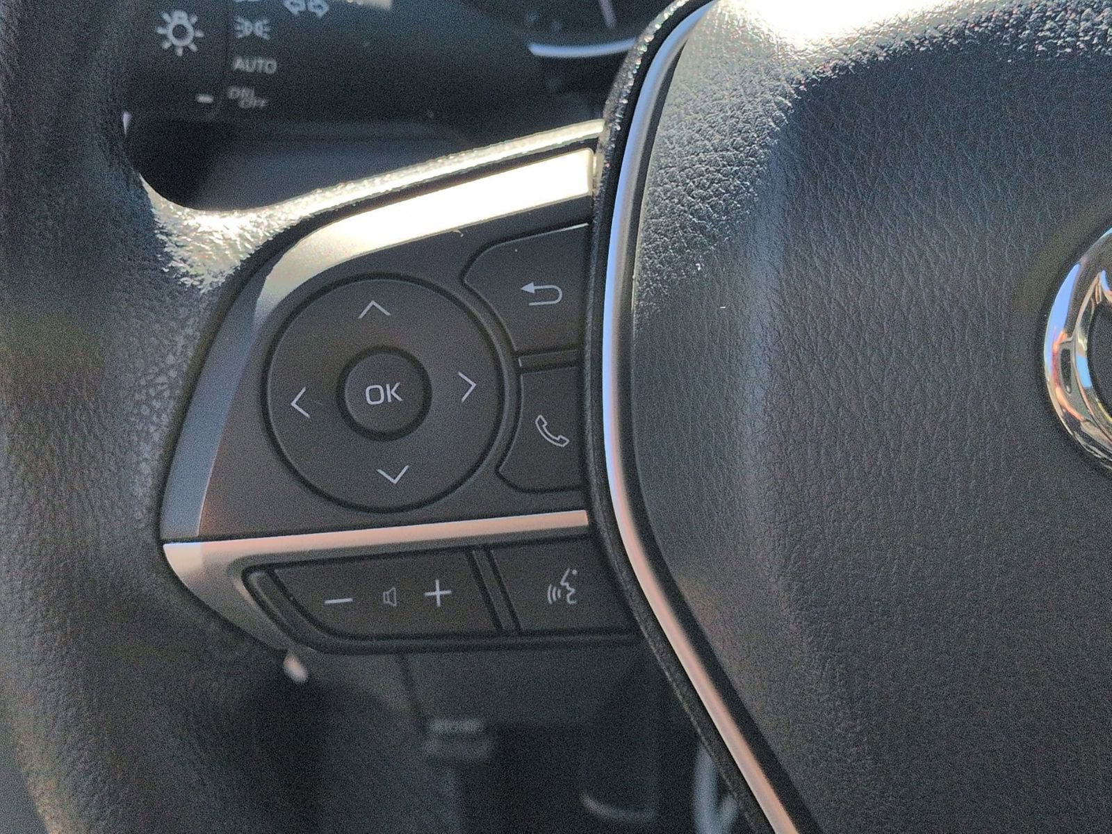 Used 2024 Toyota Camry LE image 16