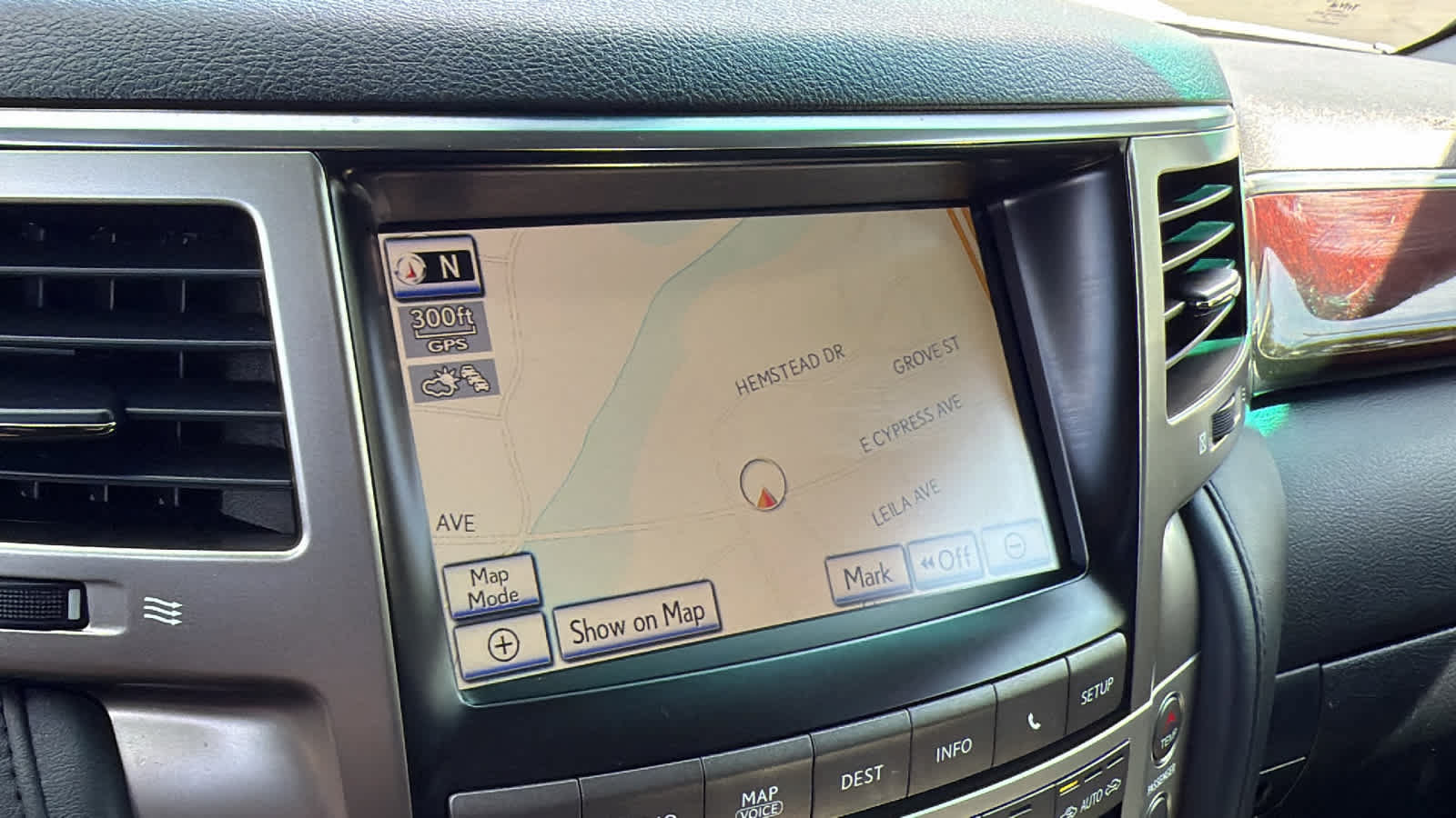 Used 2015 Lexus LX 570 4WD image 15