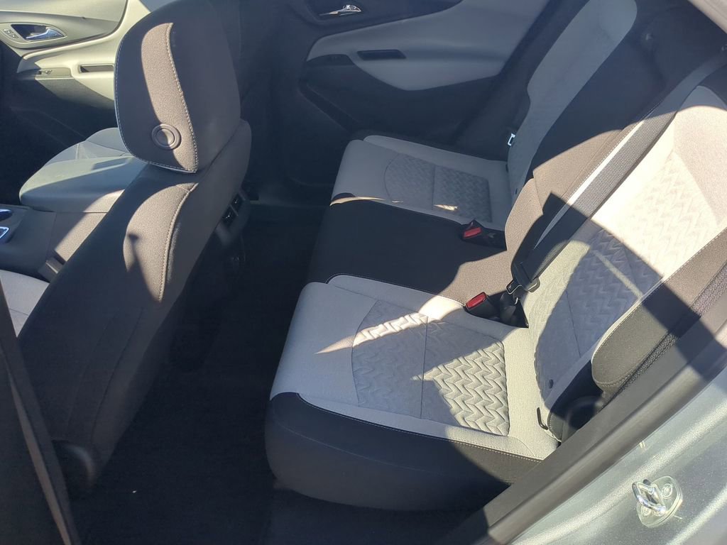 Used 2023 Chevrolet Equinox LS image 23