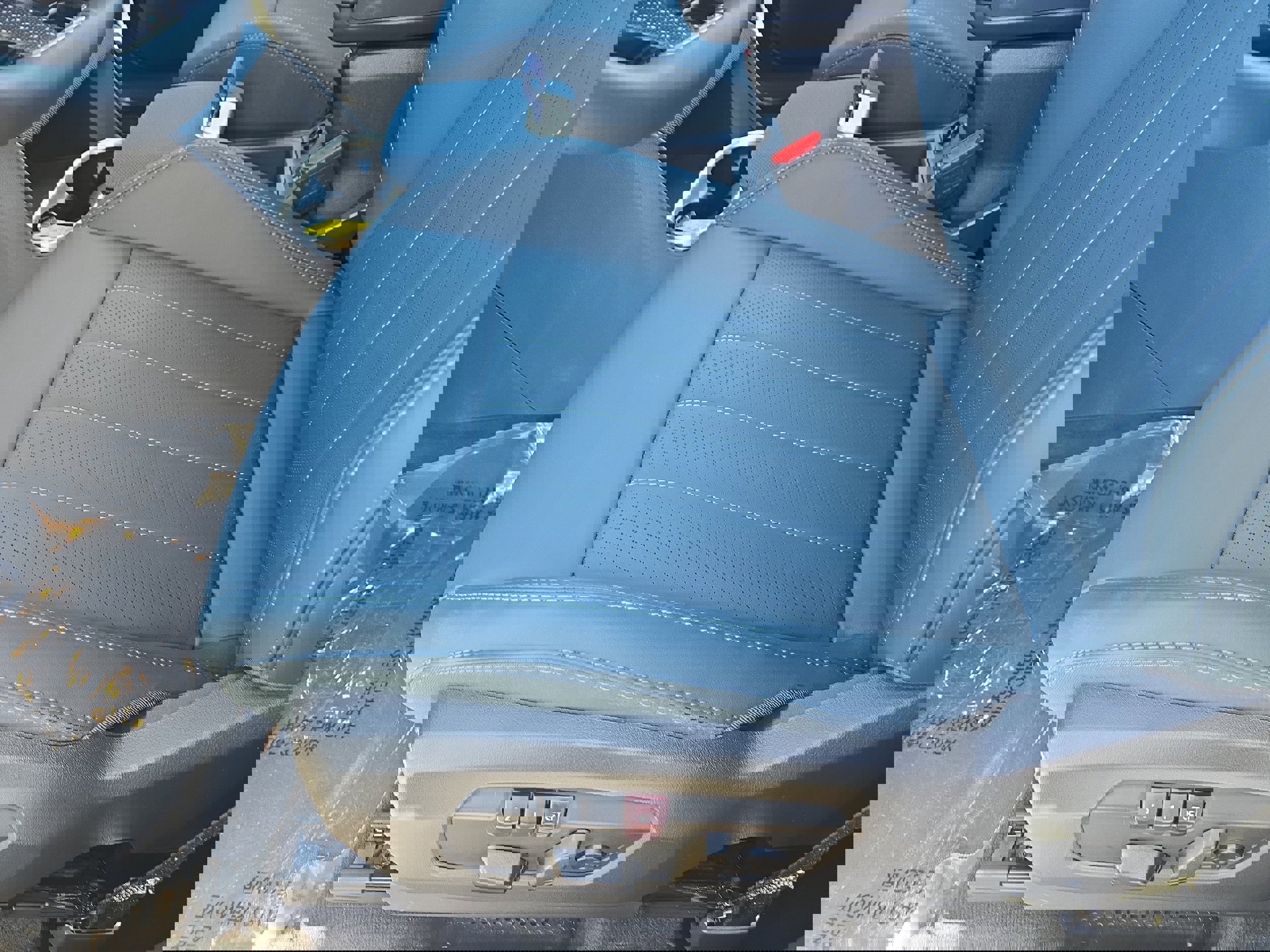 Used 2025 MINI Cooper Countryman S w/ Comfort Package Max image 22