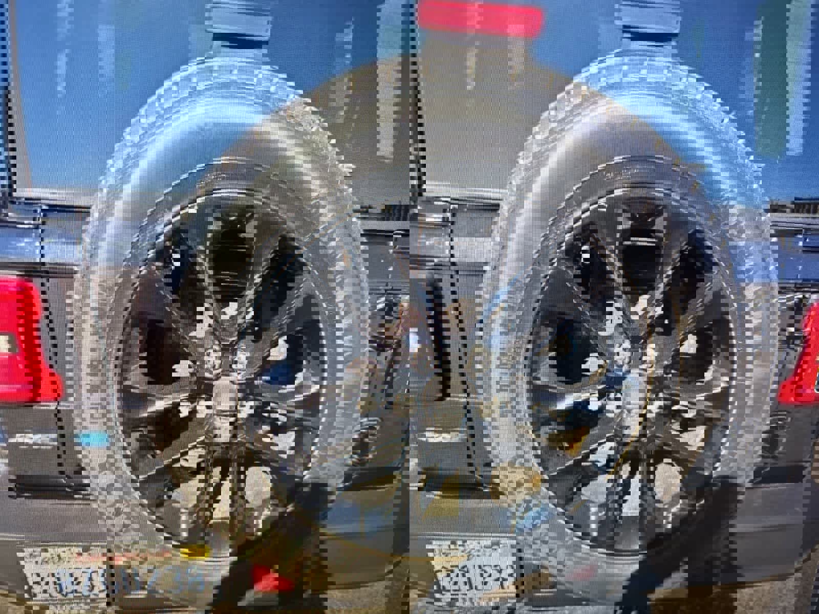 Used 2021 Jeep Wrangler Unlimited Sahara w/ Cold Weather Group image 17