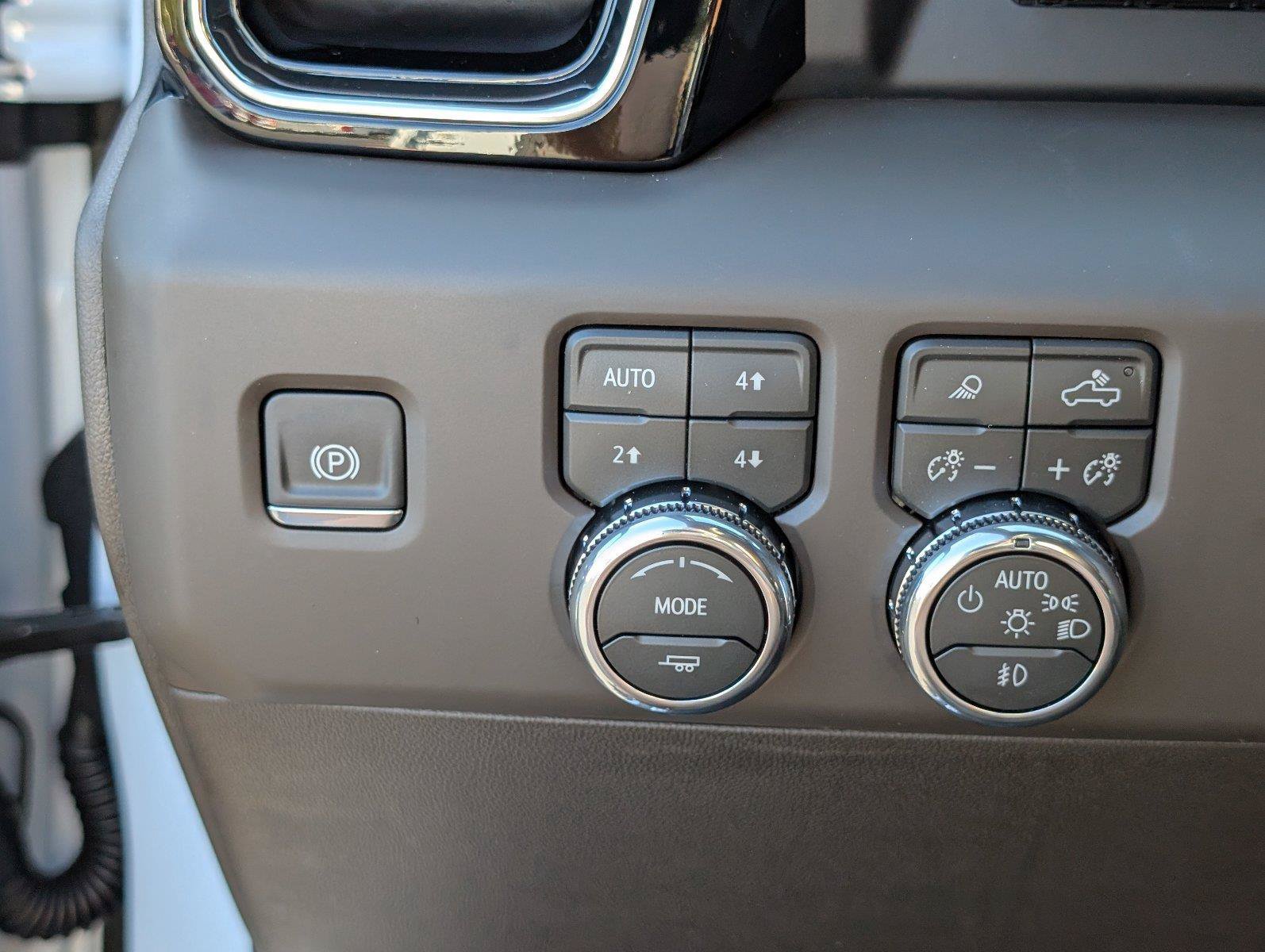 New 2026 GMC Sierra 1500 Denali AWD/4WD image 32