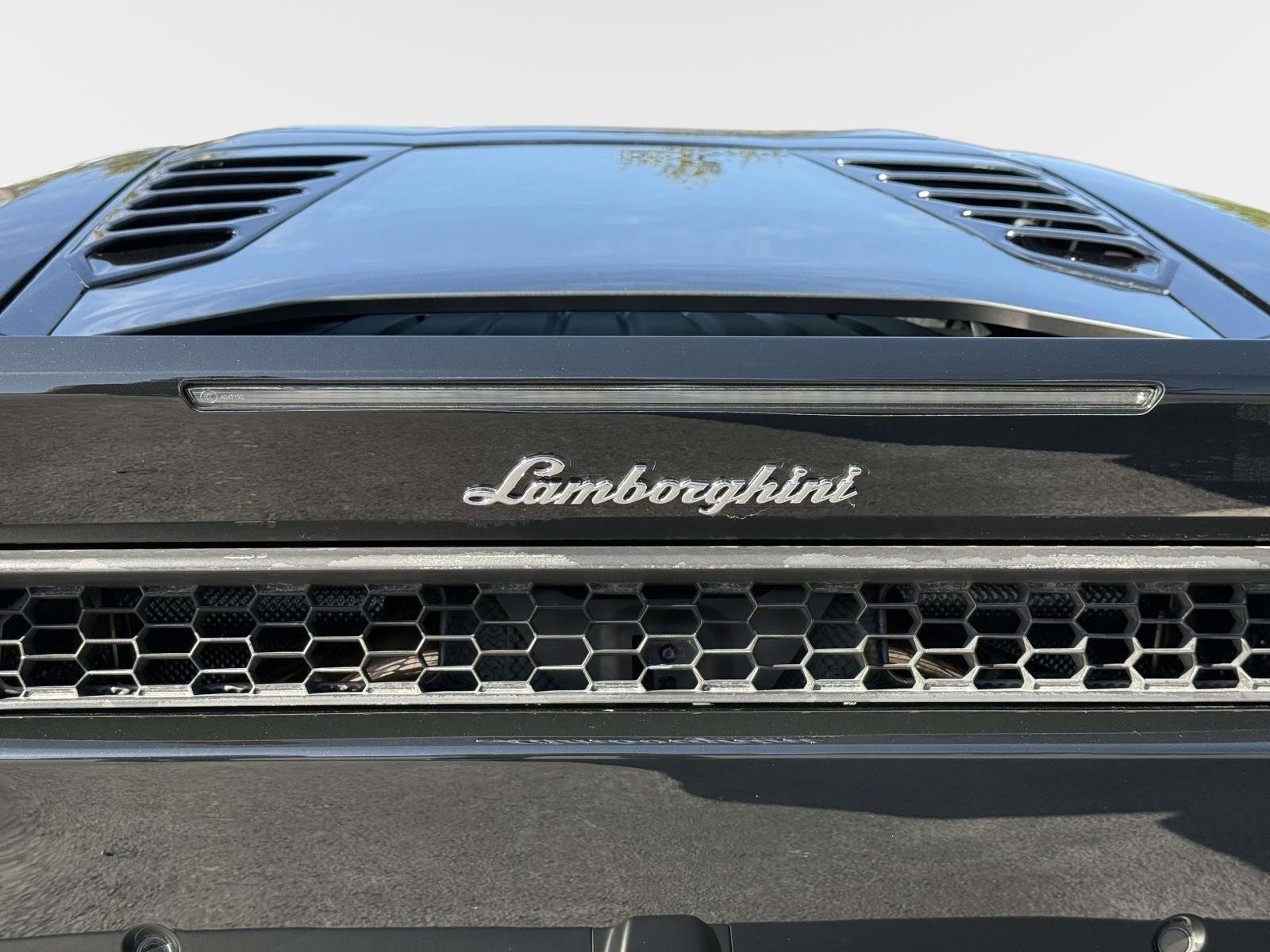 Used 2018 Lamborghini Huracan LP 610-4 AWD/4WD image 19