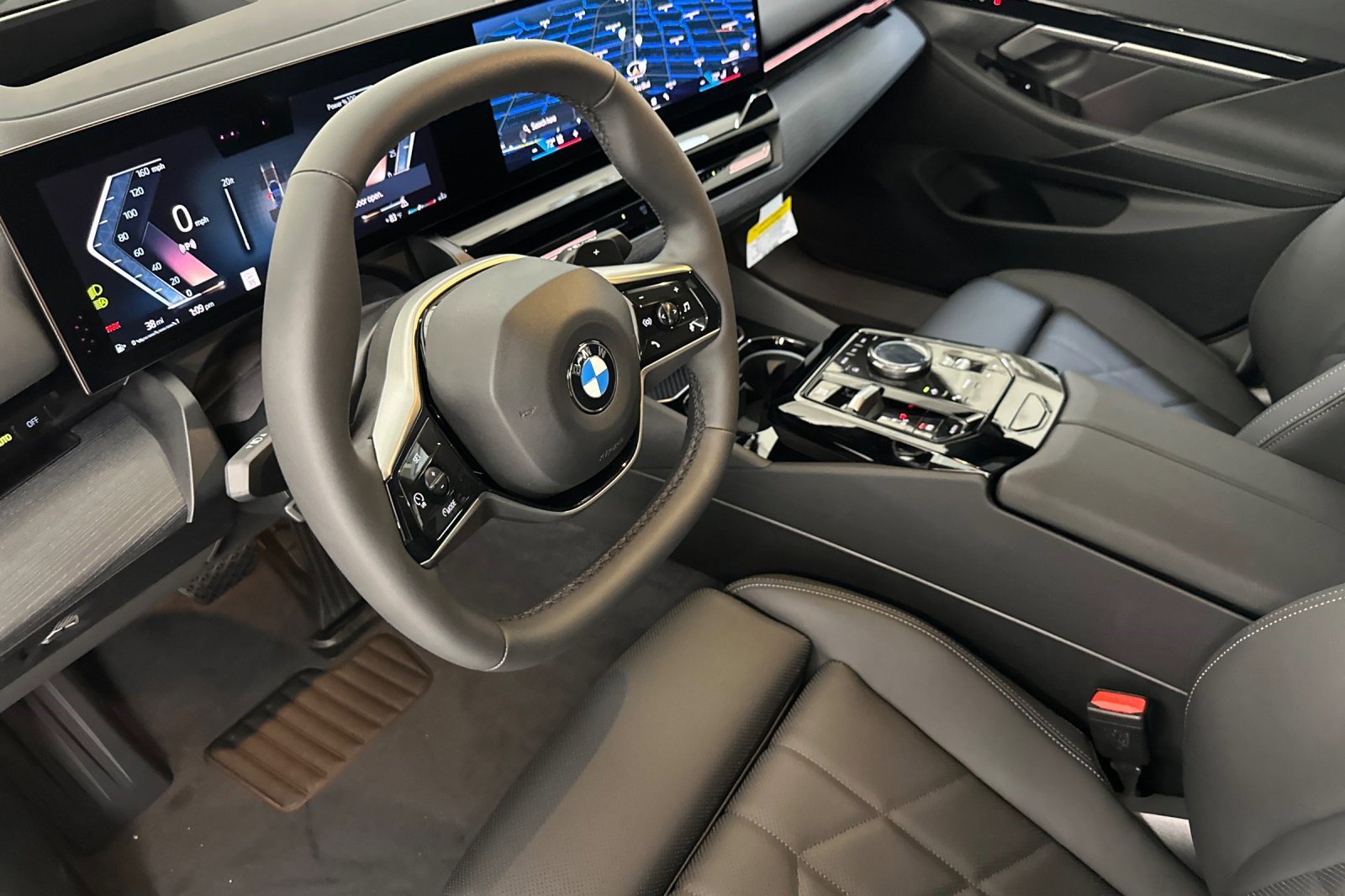 Used 2026 BMW 530i RWD image 4