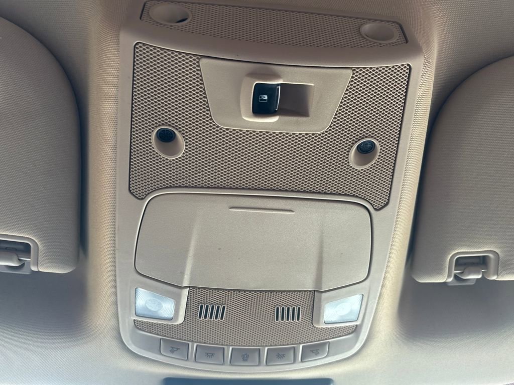 Used 2019 Ford F150 Lariat image 16