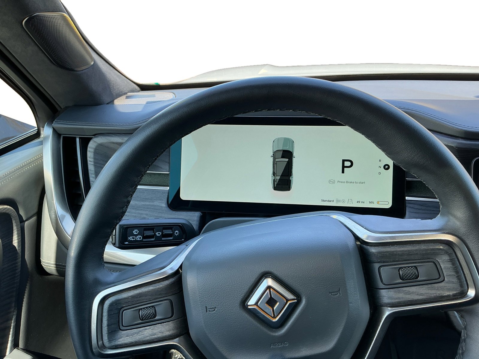 Used 2024 Rivian R1S Adventure AWD/4WD image 12