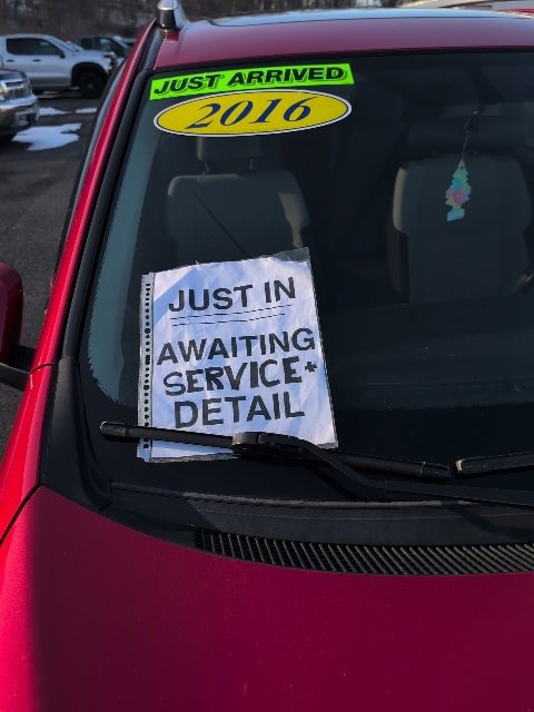 Used 2016 Toyota RAV4 XLE image 2