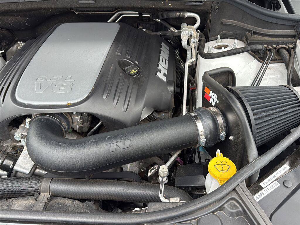 Used 2023 Dodge Durango R/T w/ Tow 'N Go Package AWD/4WD image 14