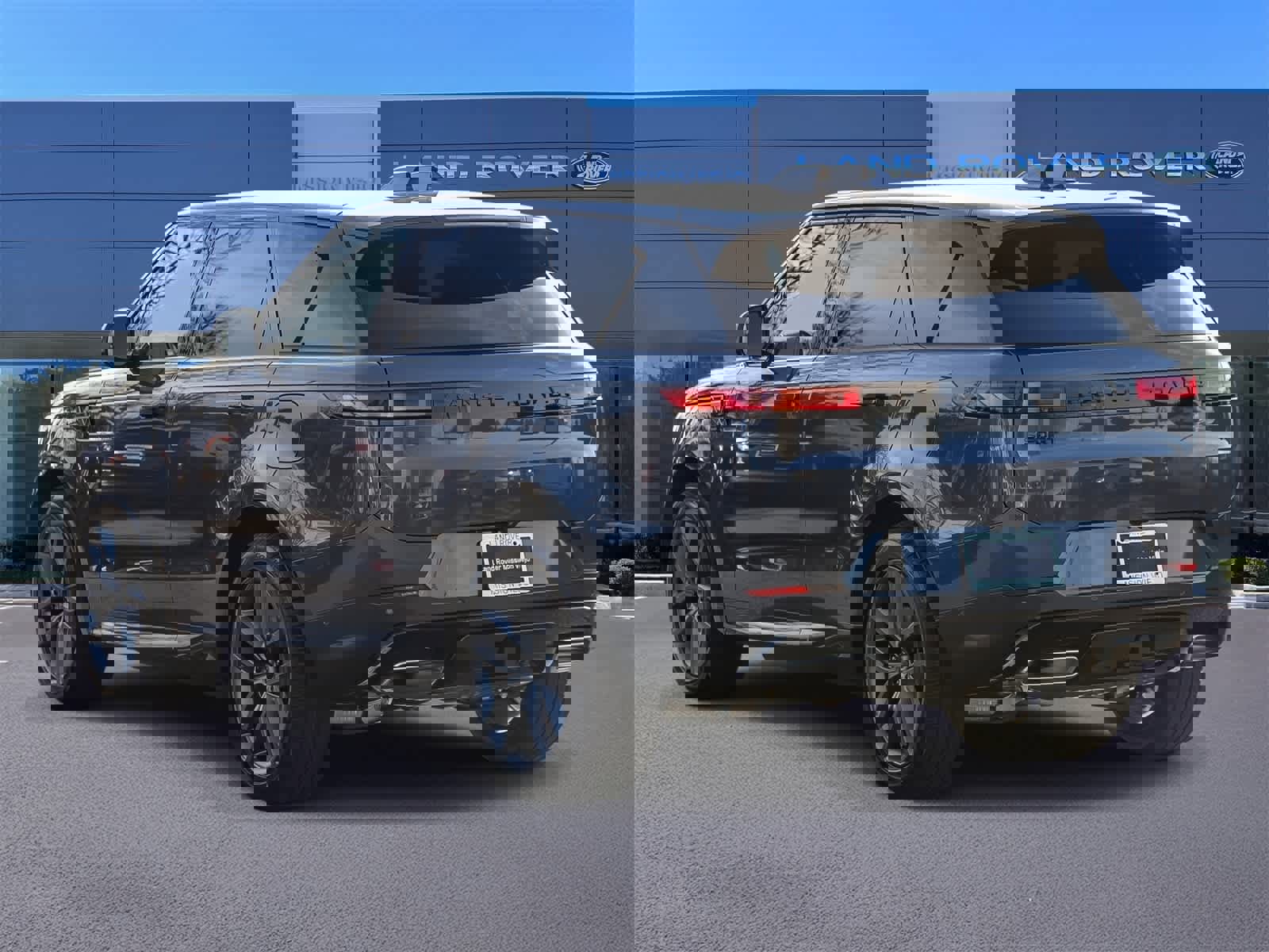 New 2026 Land Rover Range Rover Sport Dynamic SE image 8