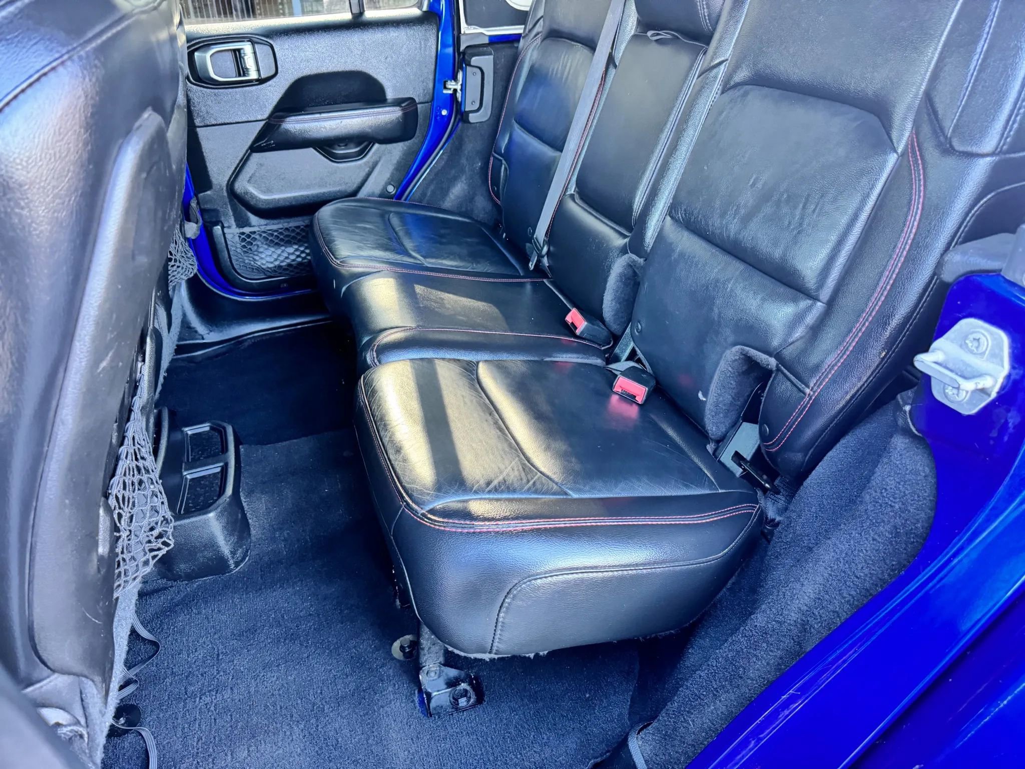 Used 2018 Jeep Wrangler Unlimited Rubicon image 25