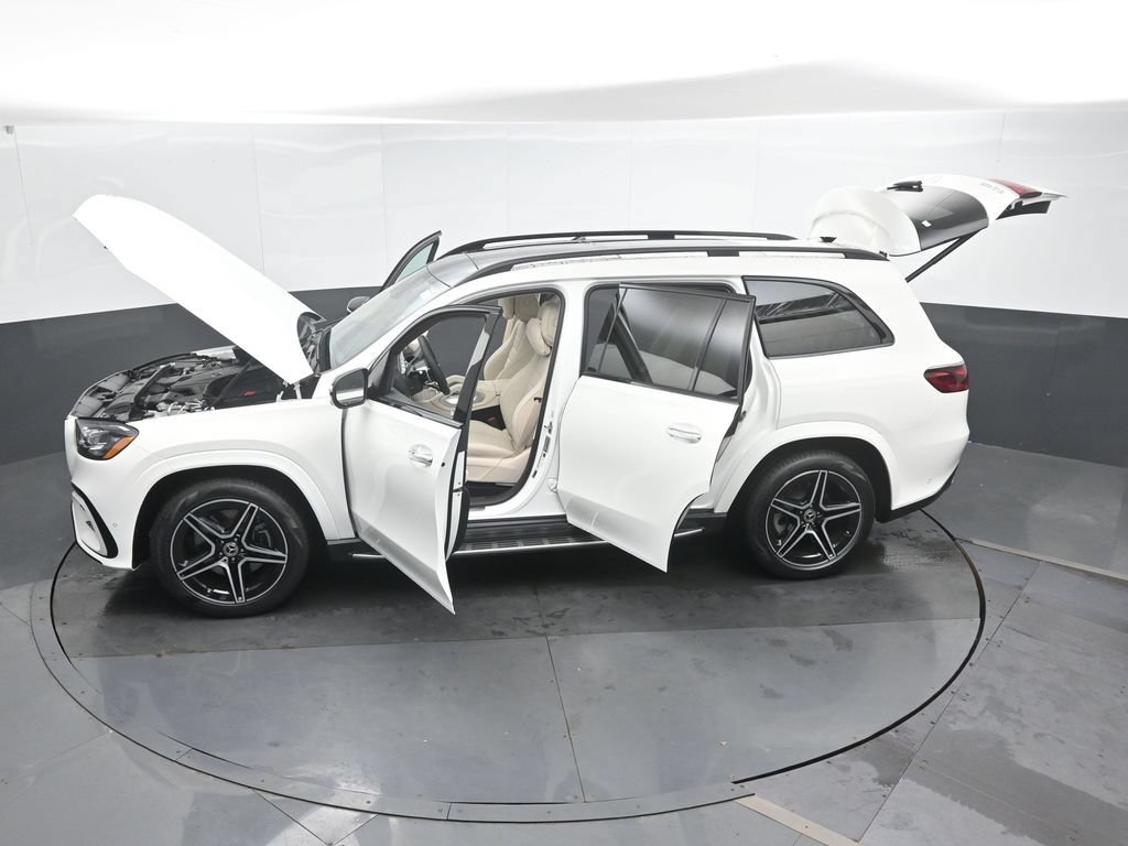 New 2026 Mercedes-Benz GLS 450 4MATIC image 47