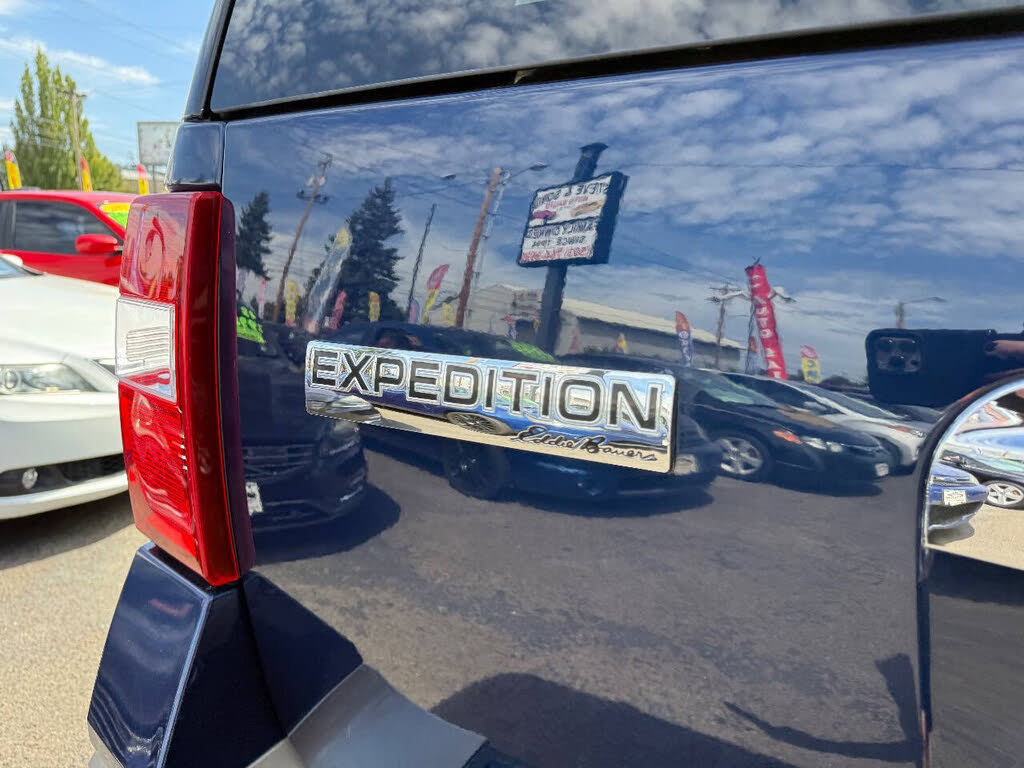 Used 2008 Ford Expedition Eddie Bauer AWD/4WD image 8