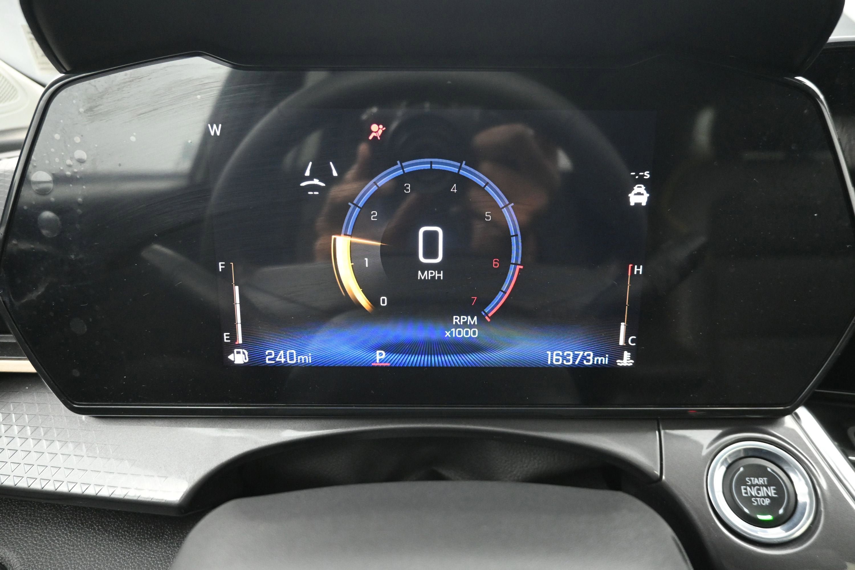 Used 2024 Chevrolet Trax ACTIV w/ Sunroof Package FWD image 14