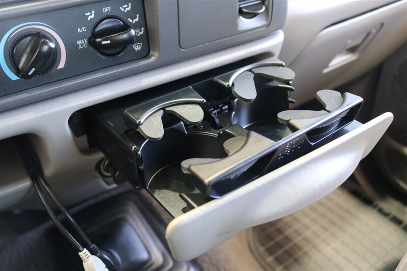 Used 1999 Ford F350 XLT AWD/4WD image 92