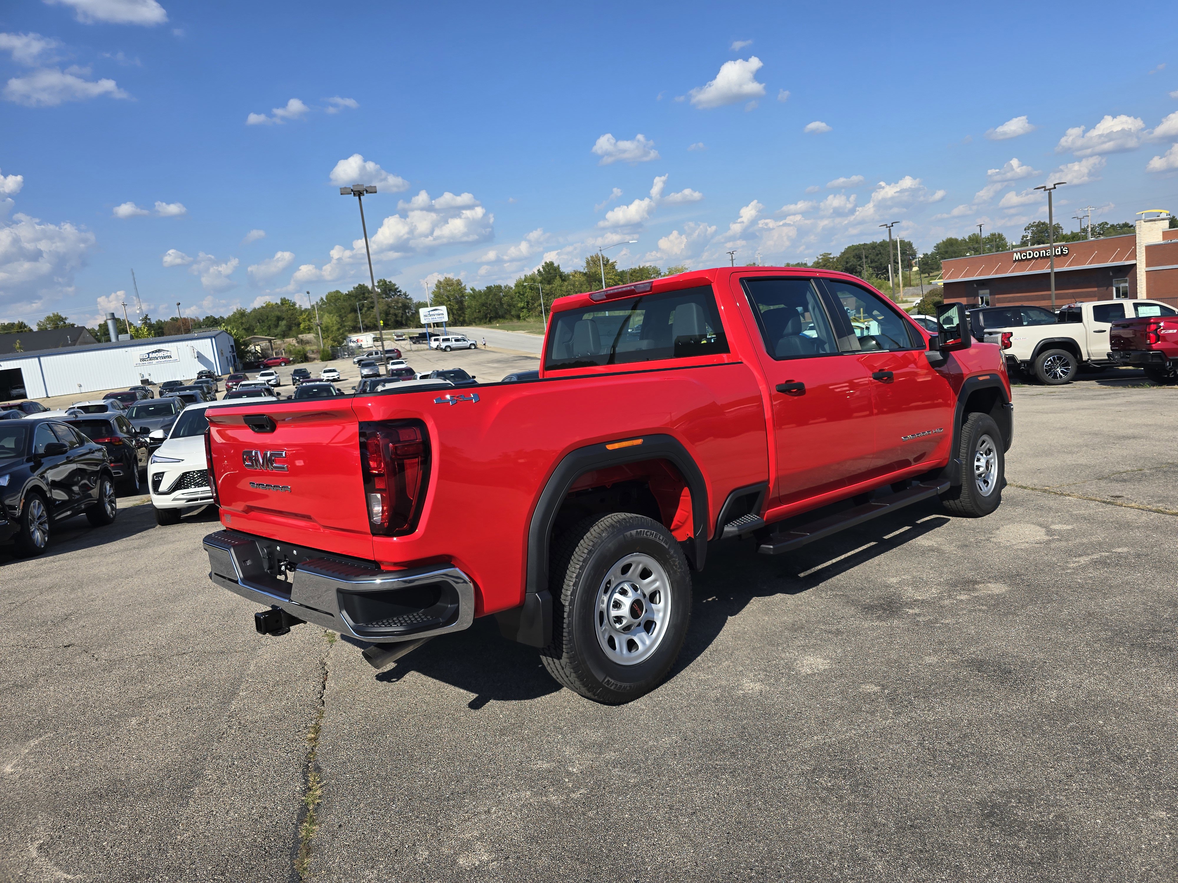 New 2026 GMC Sierra 2500 Pro image 3