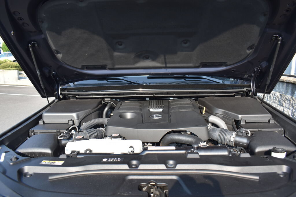 Used 2024 Lexus GX 550 w/ Cold Area Package AWD/4WD image 27