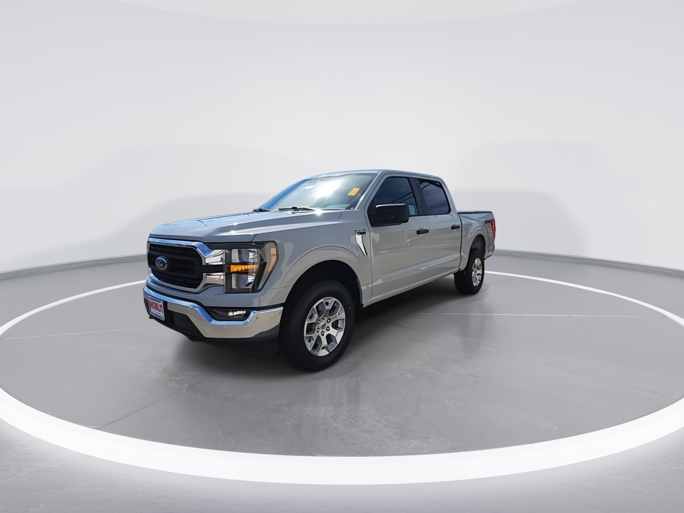 Used 2023 Ford F150 XLT AWD/4WD image 4