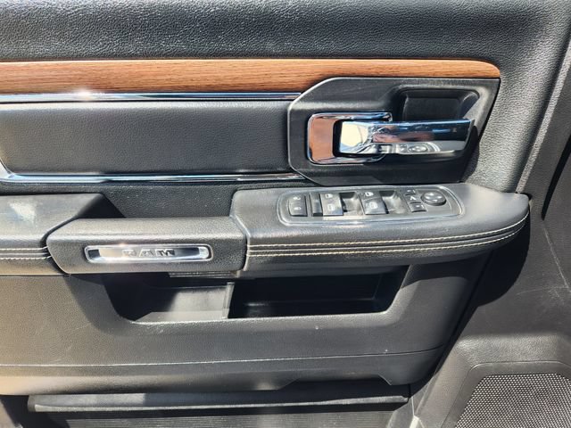 Used 2014 RAM 1500 Laramie RWD image 23