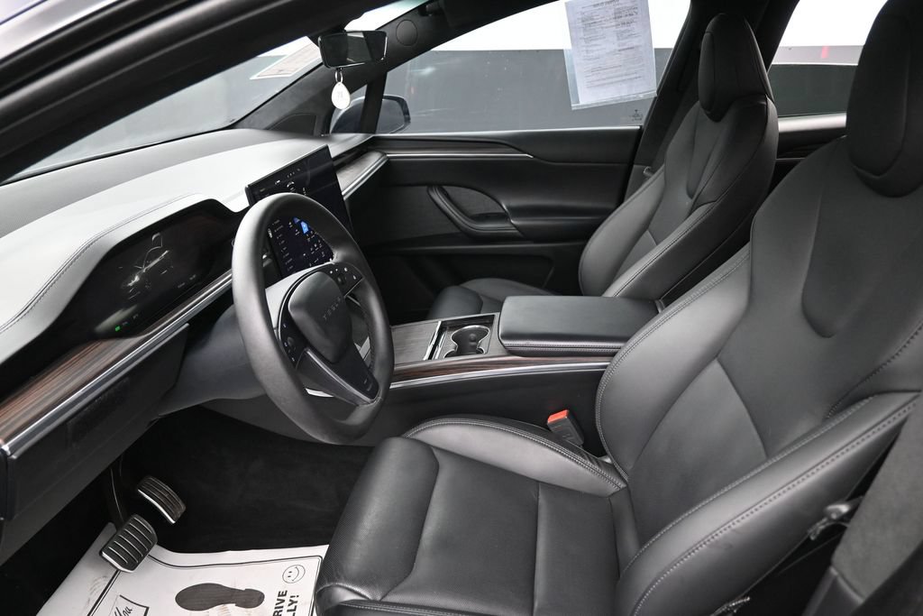 Used 2024 Tesla Model X AWD/4WD image 25