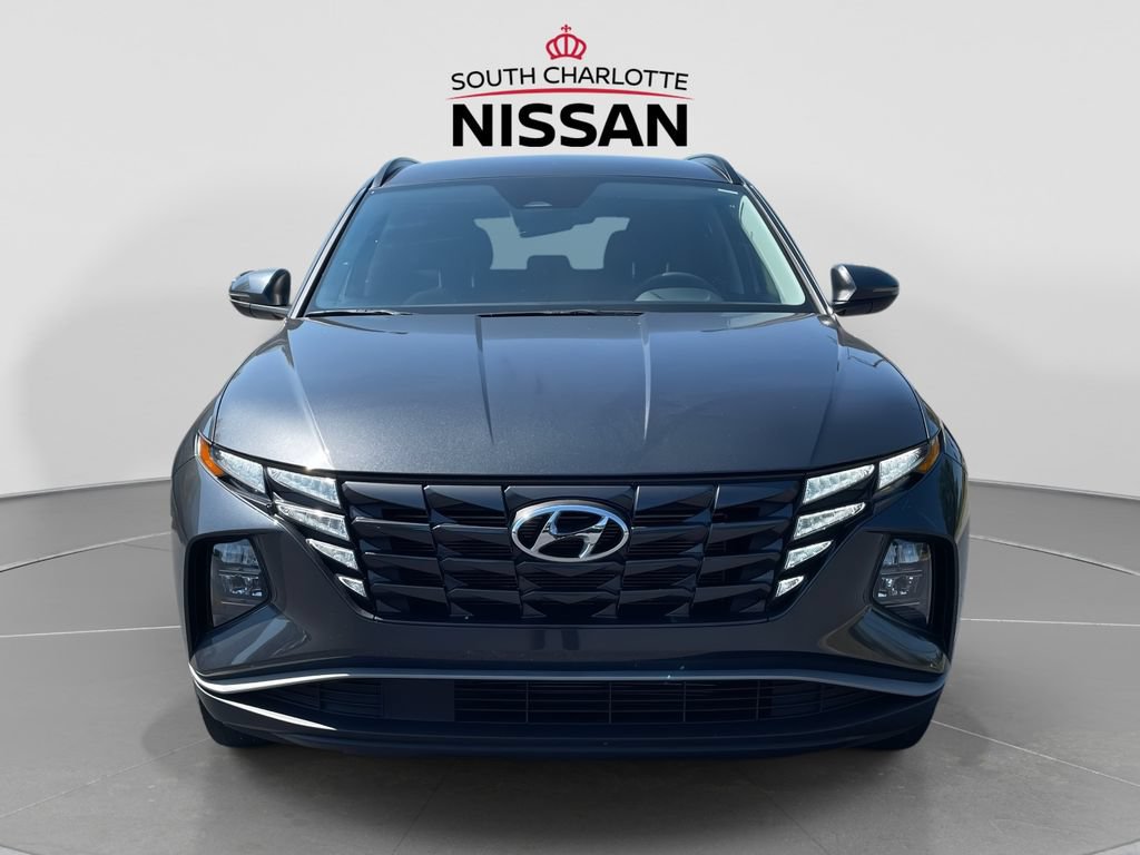 Used 2023 Hyundai Tucson SEL FWD image 2