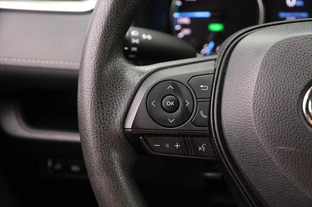 Certified 2022 Toyota RAV4 LE AWD/4WD image 11
