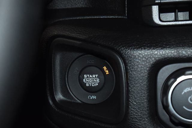 New 2026 Jeep Gladiator Sport image 18