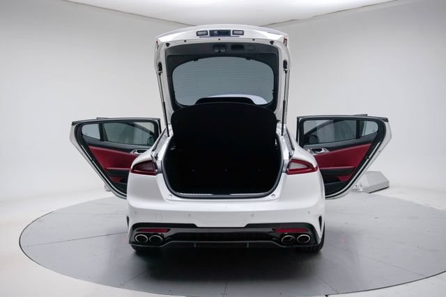 Used 2020 Kia Stinger GT1 RWD image 20