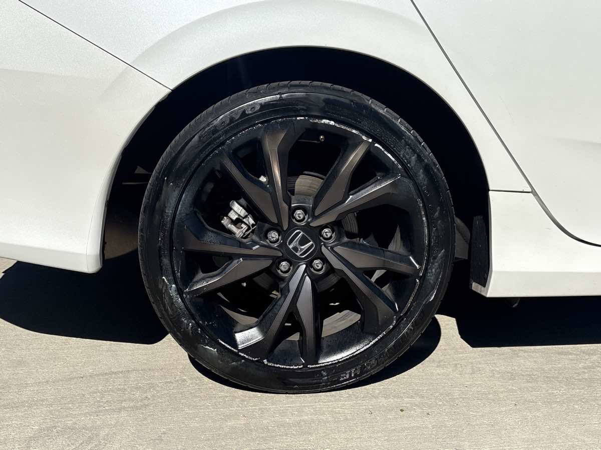 Used 2020 Honda Civic Sport image 9