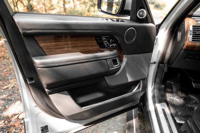 Used 2019 Land Rover Range Rover Autobiography AWD/4WD image 40