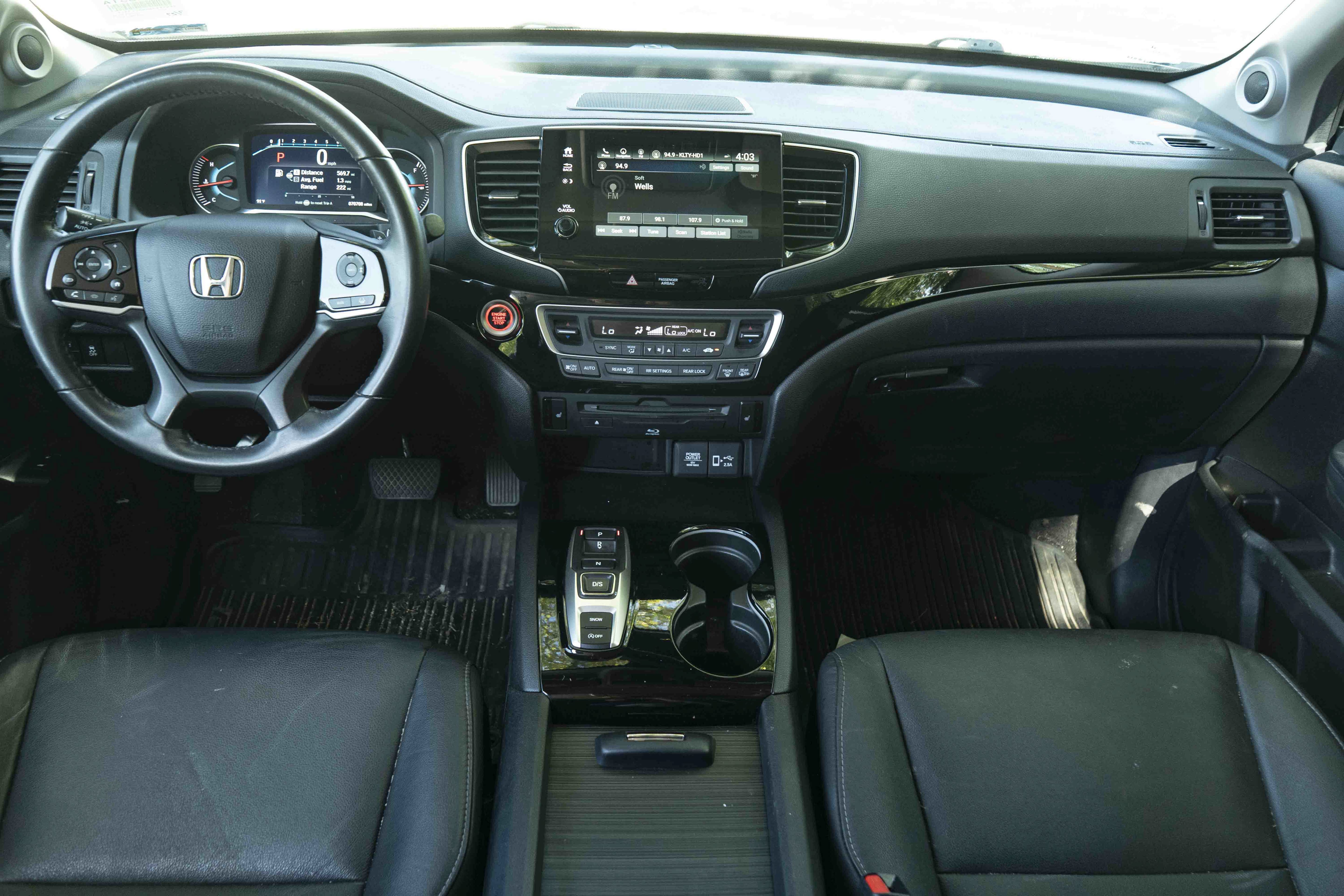 Used 2022 Honda Pilot Touring image 27