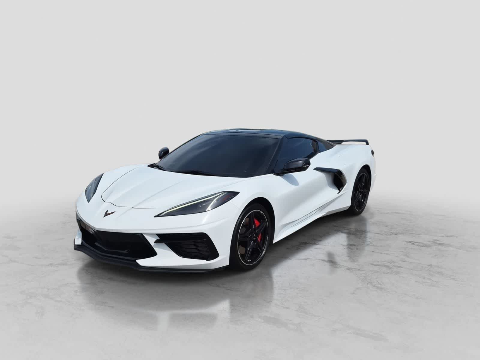 Used 2020 Chevrolet Corvette Stingray Coupe w/ Z51 Performance Package RWD image 4