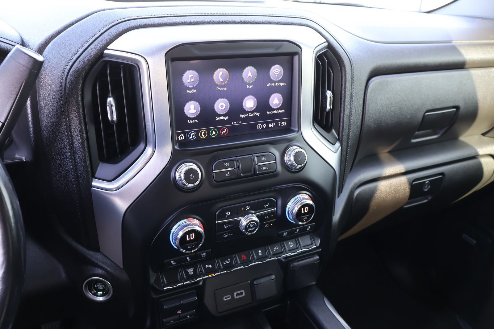 Used 2021 GMC Sierra 2500 SLT w/ SLT Premium Package AWD/4WD image 21