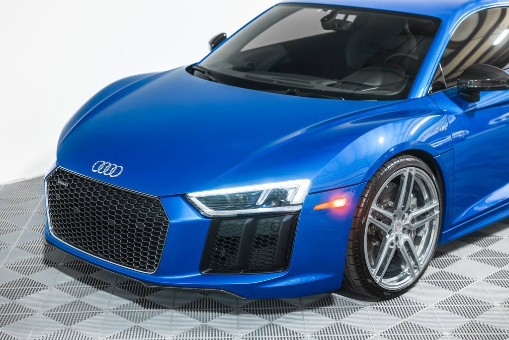 Used 2017 Audi R8 V10 plus image 17