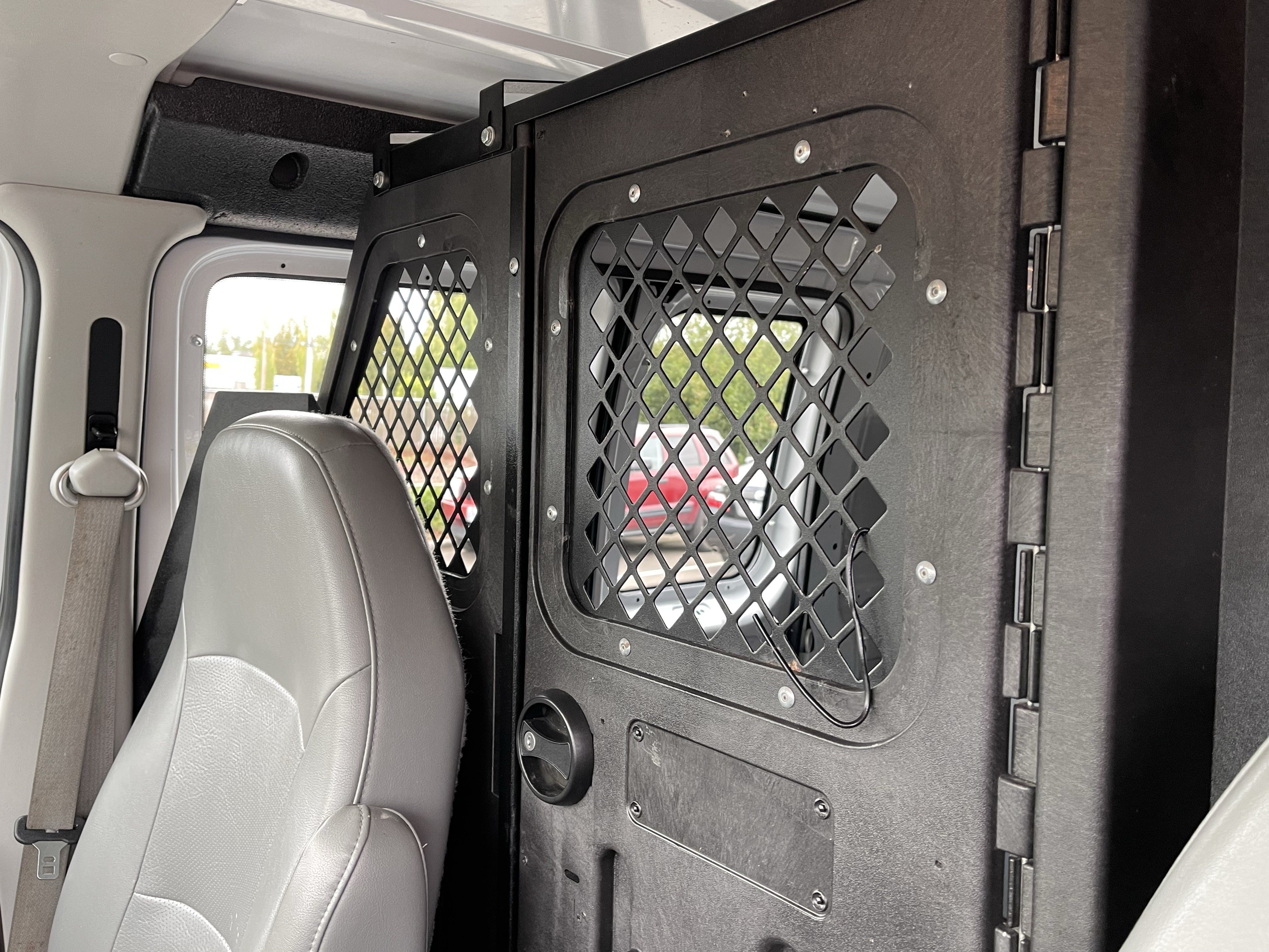 Used 2008 Ford E-250 and Econoline 250 RWD image 15