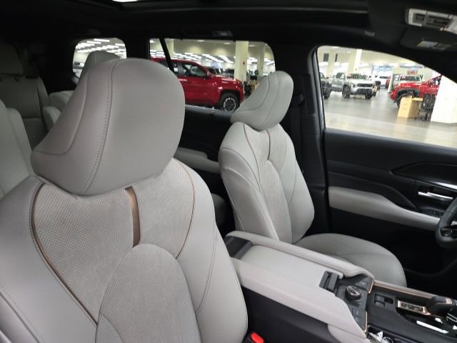 New 2026 Toyota Grand Highlander AWD Hybrid image 10