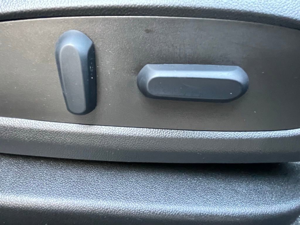 Certified 2023 Chevrolet Blazer Premier w/ Enhanced Convenience Package image 12