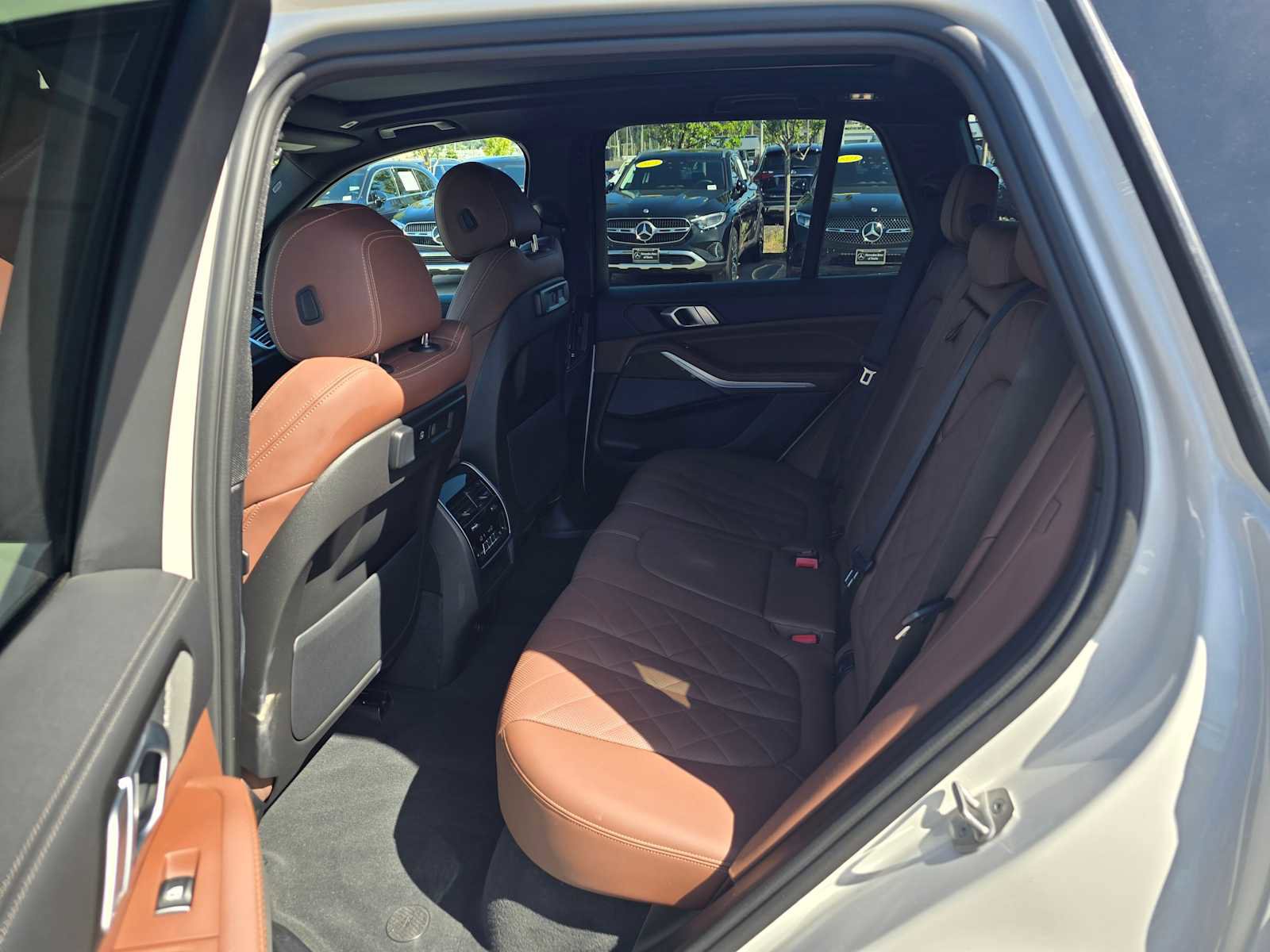 Used 2023 BMW X5 xDrive45e w/ M Sport Package image 18