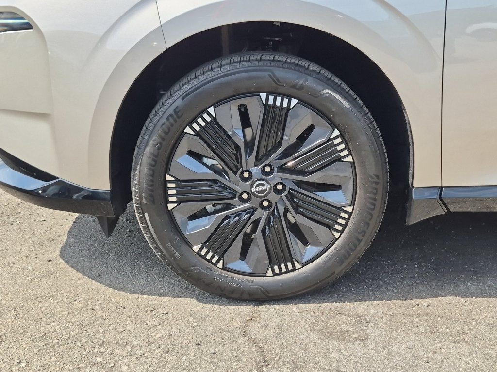 New 2026 Nissan Murano Platinum w/ Cargo Package AWD/4WD image 11