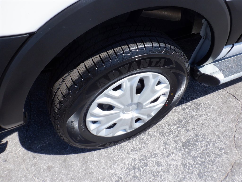 Used 2022 Ford Transit 250 Low Roof w/ Exterior Upgrade Package image 7