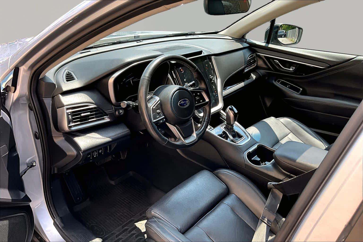 Used 2022 Subaru Outback Limited AWD/4WD image 18