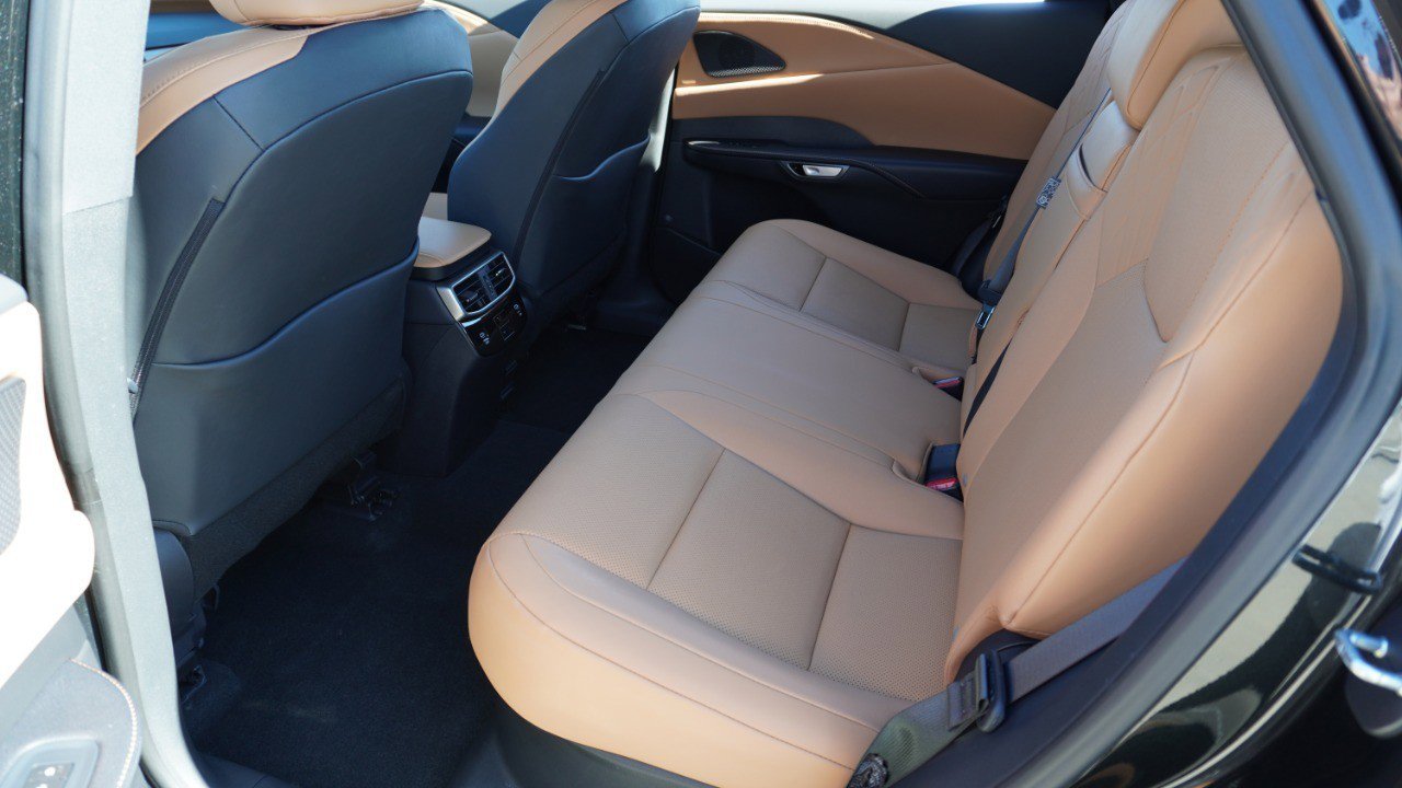 Used 2025 Lexus RX 350 Premium w/ Convenience Package image 30